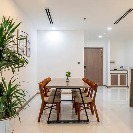 Luna Apartment- Vinhomes Central Park-2